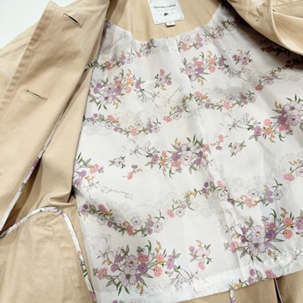 썰스데이 아일랜드 트랜치 코트