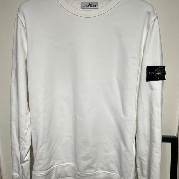 스톤아일랜드 맨투맨