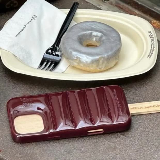 어반소피스티케이션 14프로맥스