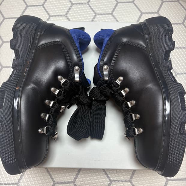 [40]버버리 트랙부츠