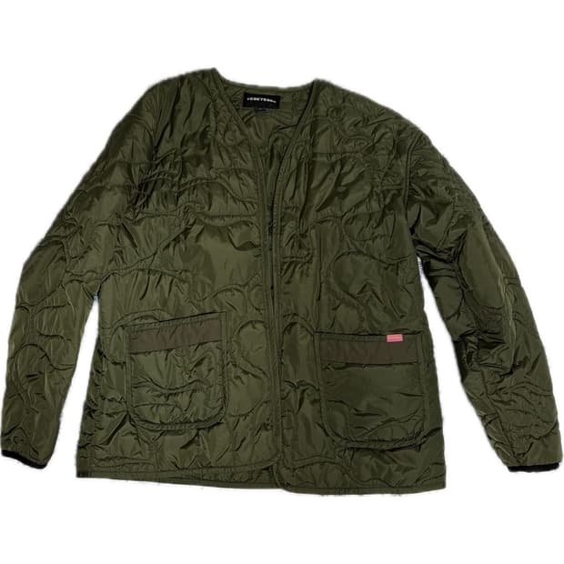 Yeseyesee Quilted camo liner jacket 