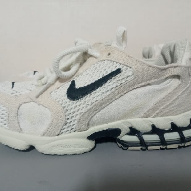 나이키 스투시 스피리돈 265