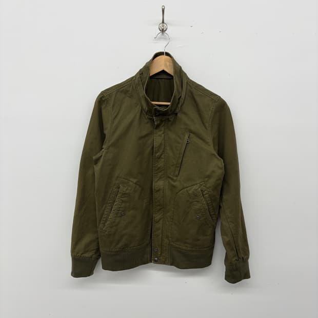 빔즈 카키색 봄버 자켓 여성 M