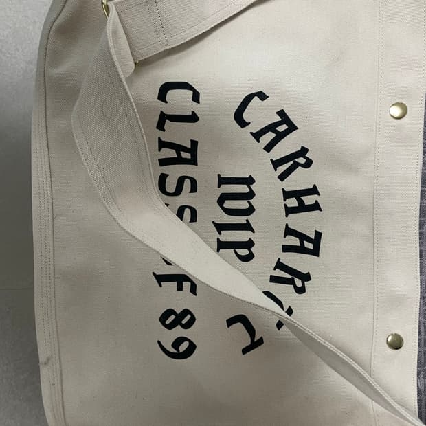 칼하트윕 크로스백