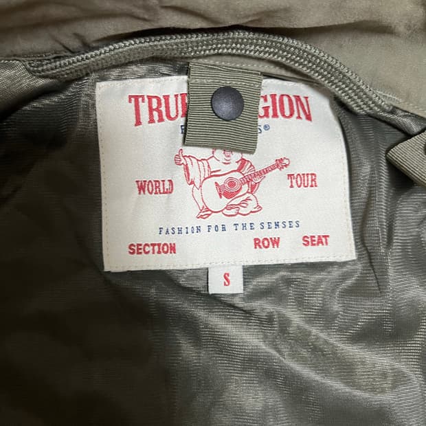 트루릴리젼 야상