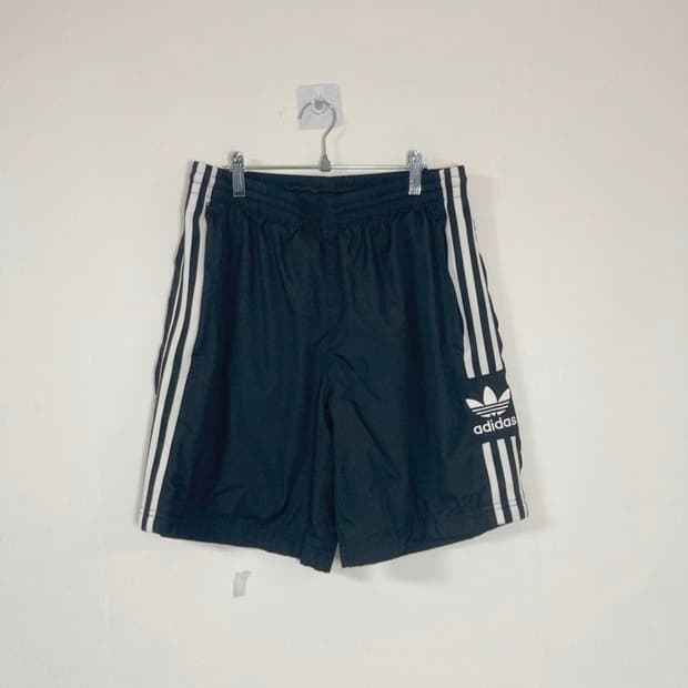 아디다스 남성트레이닝반바지 L 