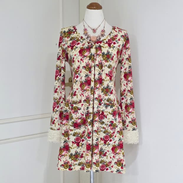 일본빈티지)플로럴 로즈 진주부클 모리걸 히메갸루엑팜st 로맨틱 니트원피스