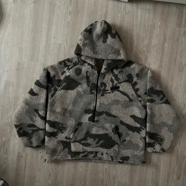 Fear of God Essentials fleece jacket