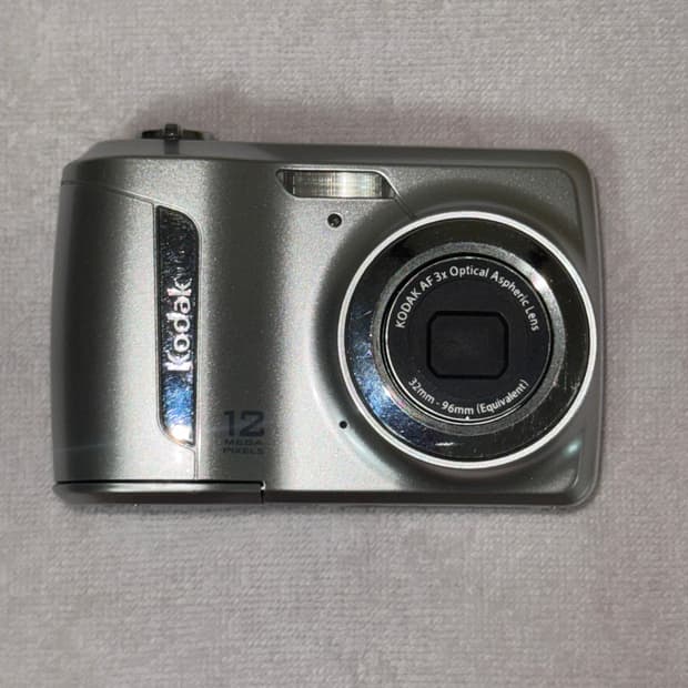 키키 디카! 코닥 이지쉐어 c143 실버