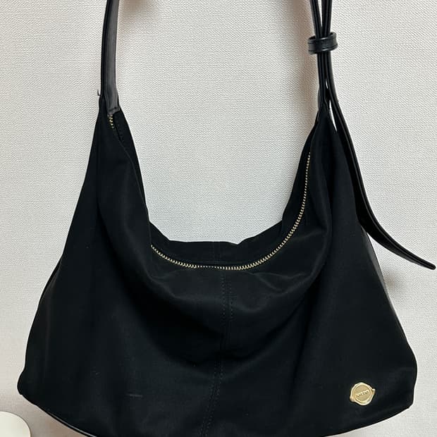 언에디트 데일리 호보 백 _ 블랙