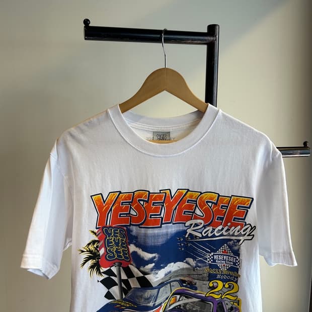 14647 - YESEYESEE 반팔 티셔츠