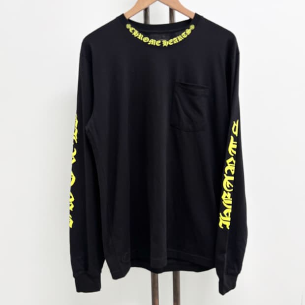 [L]크롬하츠 넥 스크립크 롱 슬리브