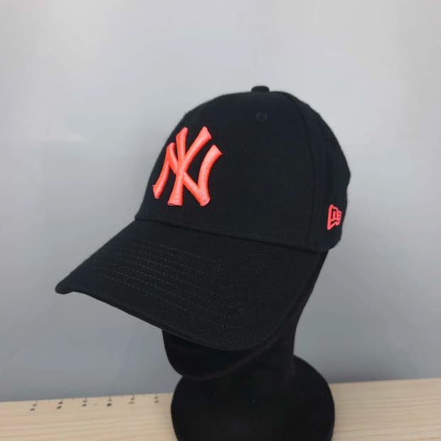 여 XS-S MLB 자수로고 블랙 볼캡 모자