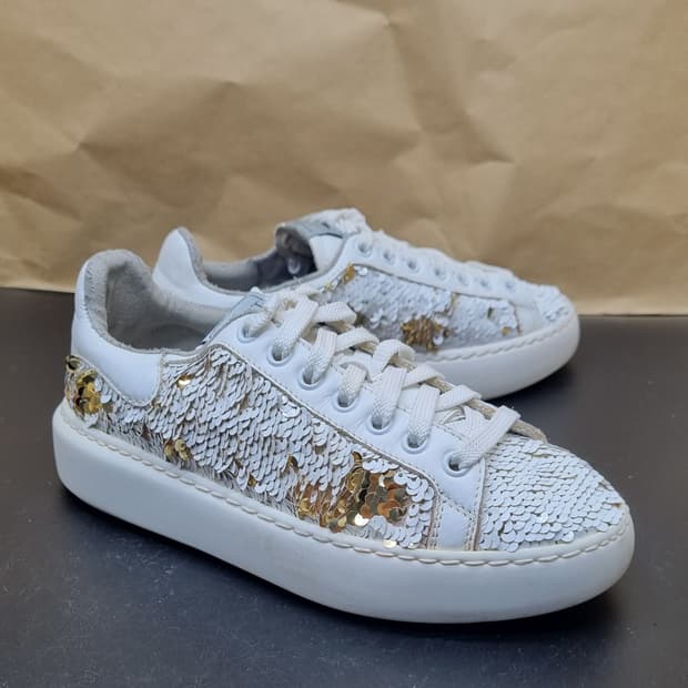 폰트 스팽글 여성스니커즈240 