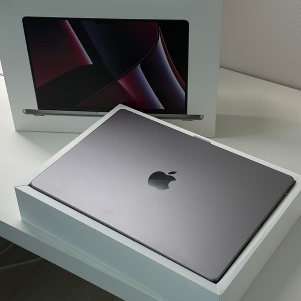 맥북 프로 M2 16GB 512G 스페이스 그레이 14인치 애플