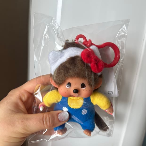 세키구치 헬로키티 몬치치 인형 키링