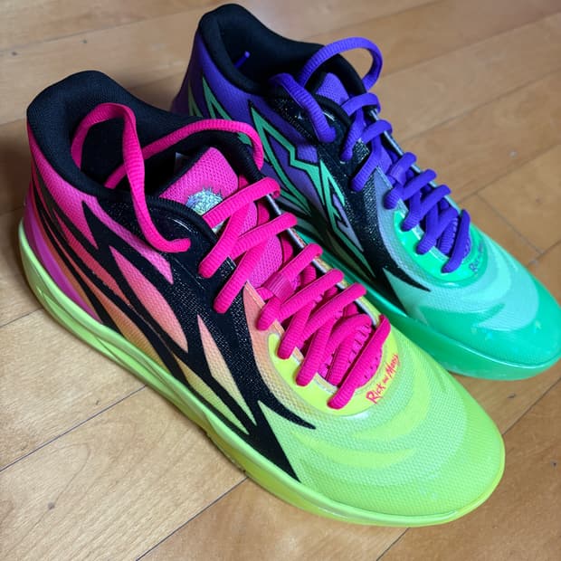 라멜로볼 릭앤모티 02 275