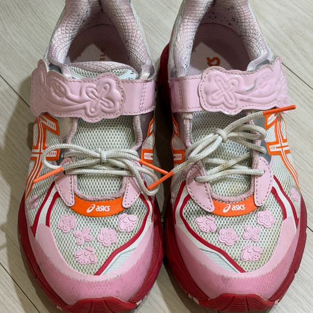 세실리에반센x아식스 GT-2160 화이트 하바네로 225