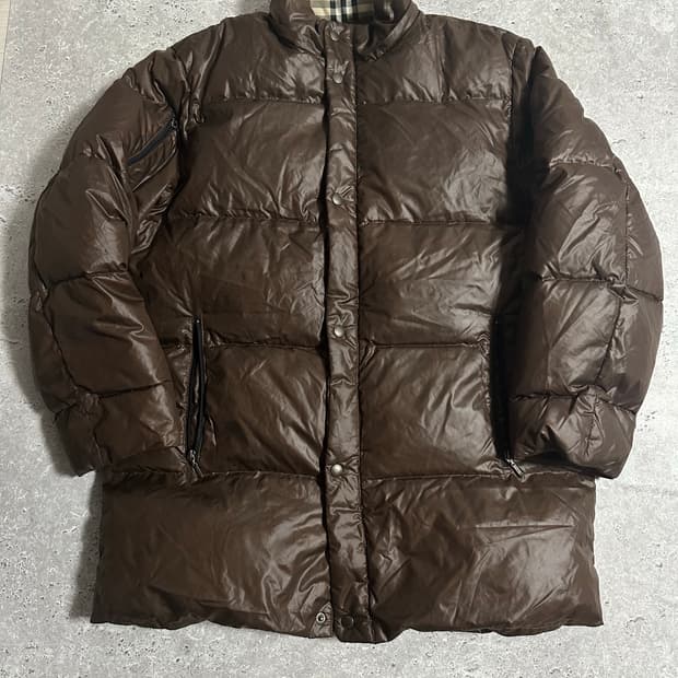버버리 브라운 다운 자켓 일본내수