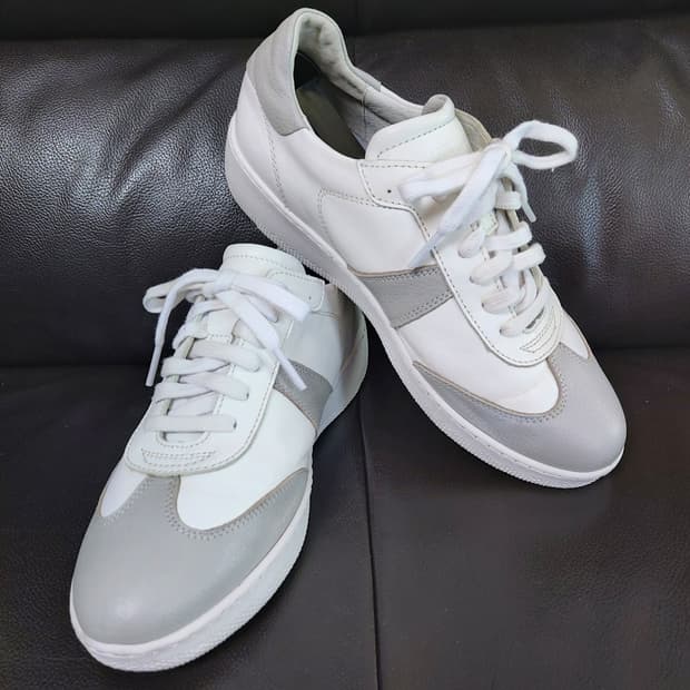 금강제화 랜드로바 독일군 스니커즈 화이트/그레이(235,240mm)

