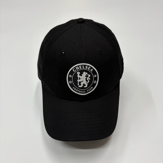 뉴에라 MLB x 첼시 FC 로고 블랙 볼캡 모자