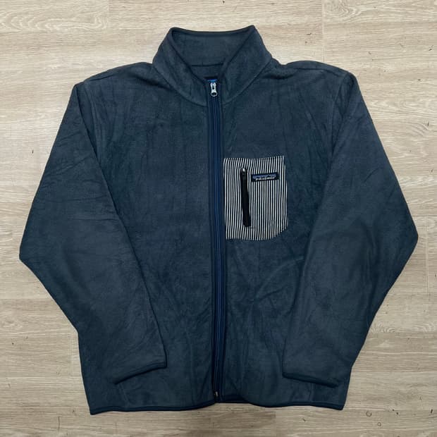 파타고니아 체스트 포켓 로고 플리스 후리스 자켓 [차콜] L/100