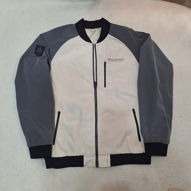 디스커버리  블루종바람막이105(상태좋음)