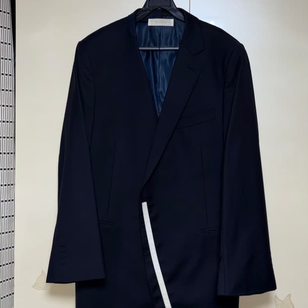 래코드 오픈 백 슬릿 자켓 (M 사이즈)