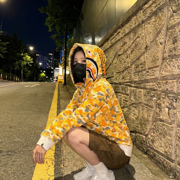 BAPE 샤크 풀집업 후드 (오렌지 카모)