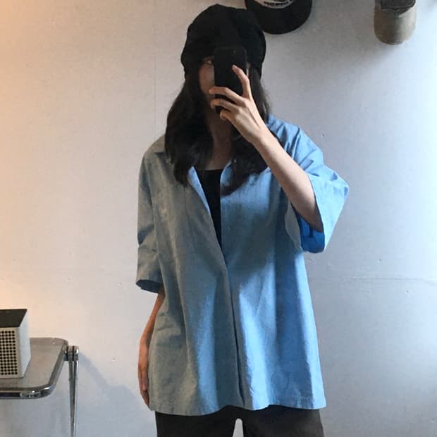 아디다스 에센셜 하프 린넨 셔츠