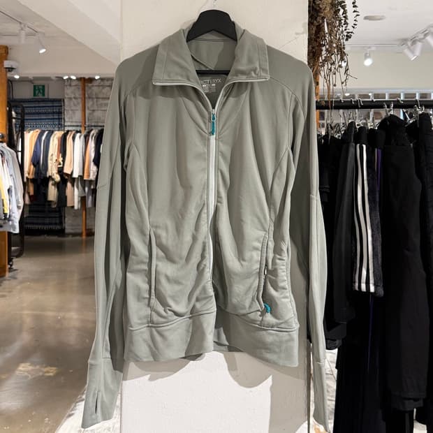 아크테릭스 라이트 카키 솔리타 자켓 