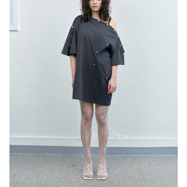 타일즈 tiles snap half sleeve (charcoal)
