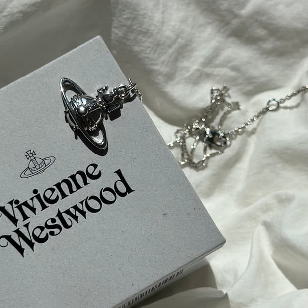 비비안웨스트우드 목걸이