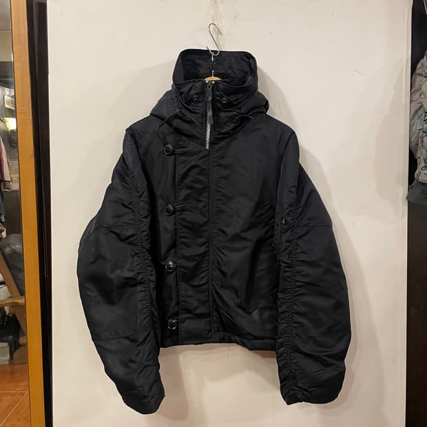 알파인더스트리 리메이크 크롭봄버L