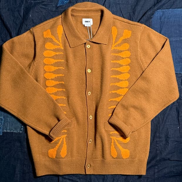 오베이 우드 수베니어 가디건 L