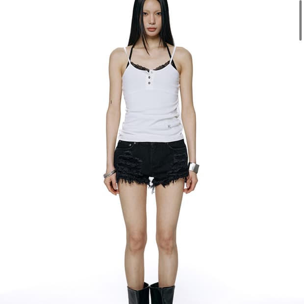 Contour Button Sleeveless - White