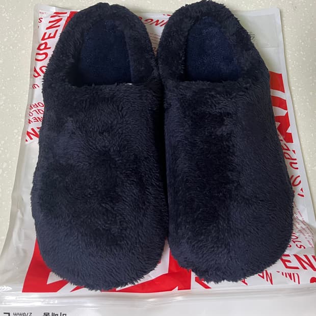 유니클로 룸 슈즈 네이비 270mm 새상품