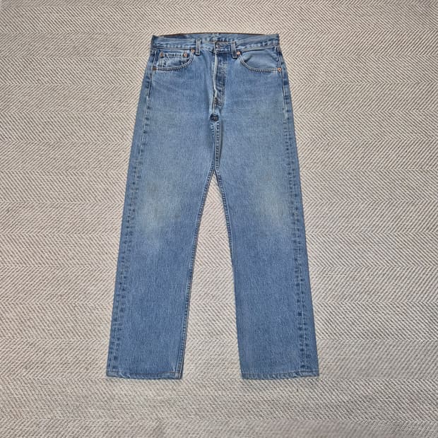 90s 미제 501
/ W32