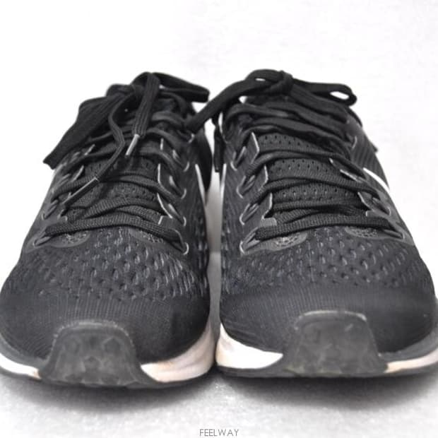 나이키/여성에어줌페가수스운동화(사이즈235)