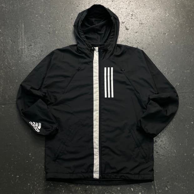 100 아디다스 바람막이 