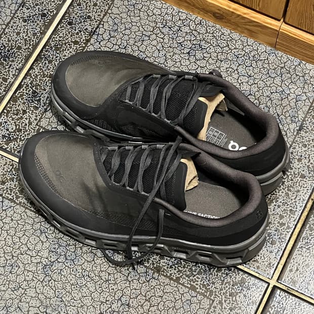 파프x온러닝 쏜브라운 285