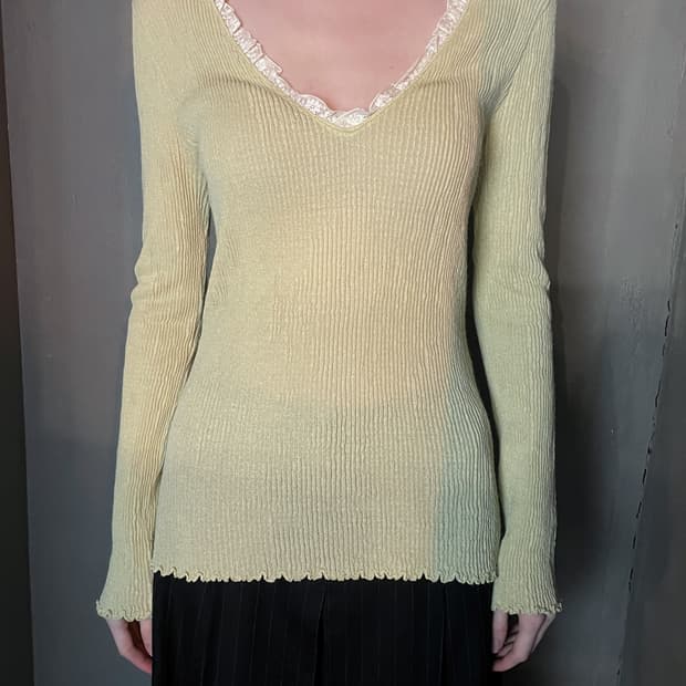 발렌티노 플리츠 니트