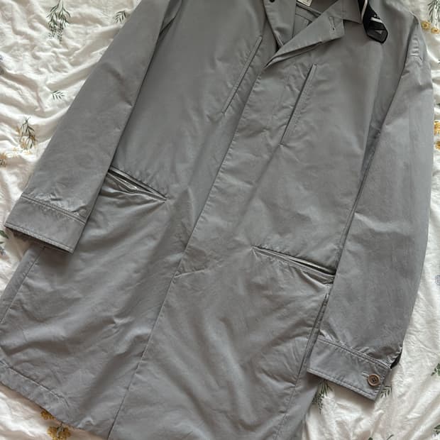 헬무트랭 그레이 코트