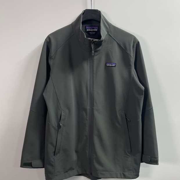 파타고니아 다크그레이 애즈 자켓  (on.557)  