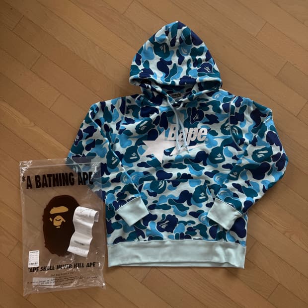 (정품) 베이프 카모 후디 블루 m사이즈 팝니다 !