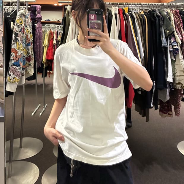 OS)Nike 빈티지 로고 프린팅 반팔(이염)