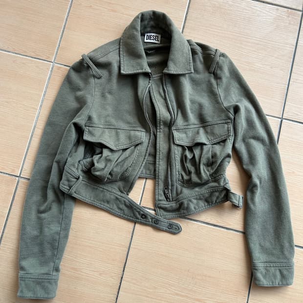 디젤 밀리터리 크롭자켓 (우먼스)