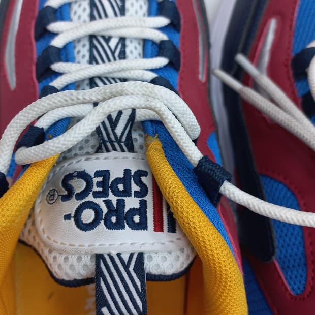 프로스펙스 멀티컬러 운동화 240mm