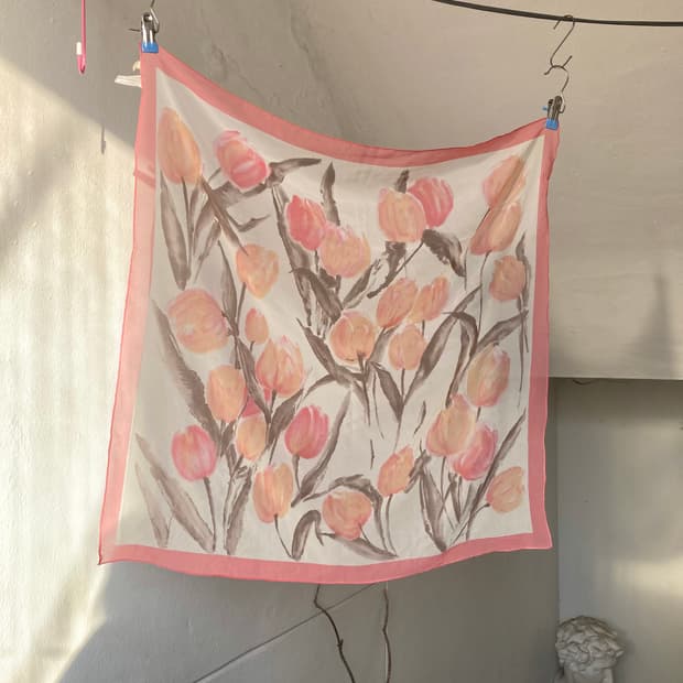 핑크 튤립 스카프