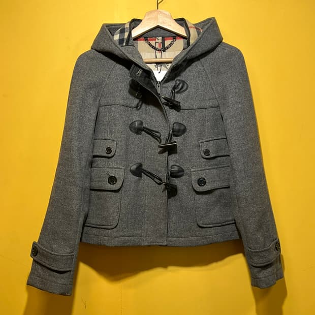 [55]Burberry London 버버리 런던 여성 숏 후드 더플 코트
